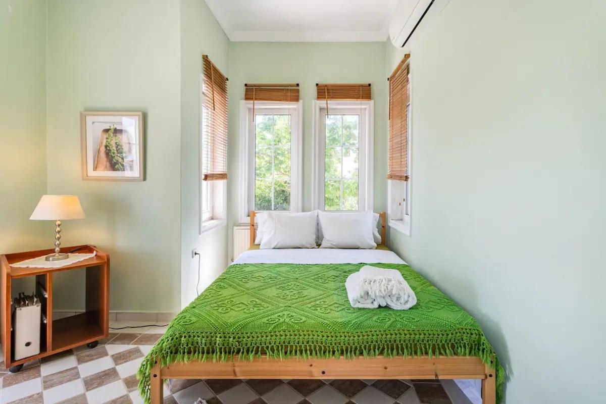 Home Katerina Kymina المظهر الخارجي الصورة