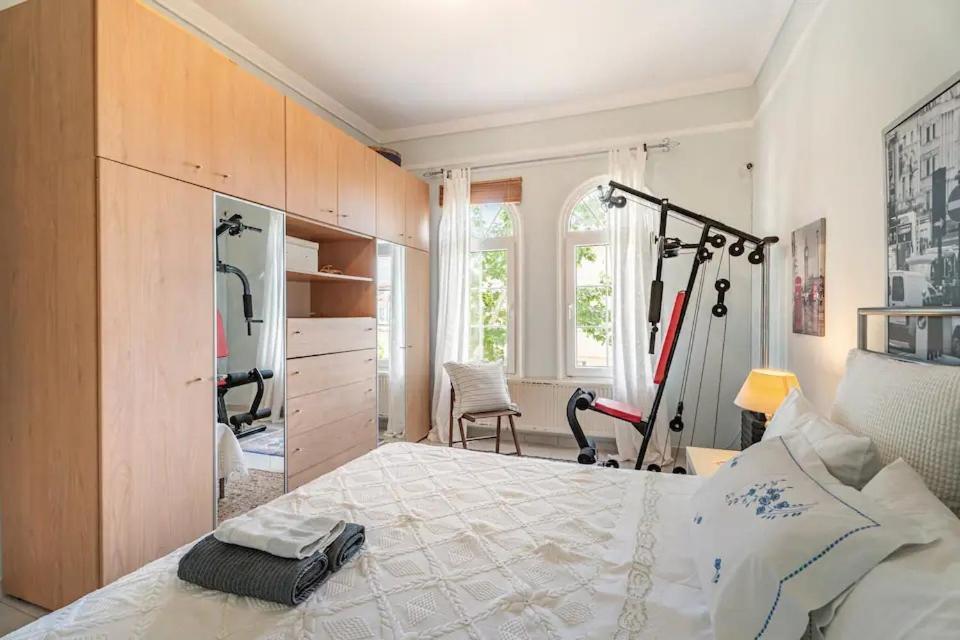 Home Katerina Kymina المظهر الخارجي الصورة